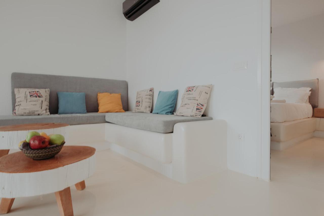 Adel Private Suites Mykonos Town Bagian luar foto