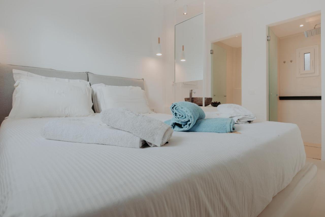 Adel Private Suites Mykonos Town Bagian luar foto