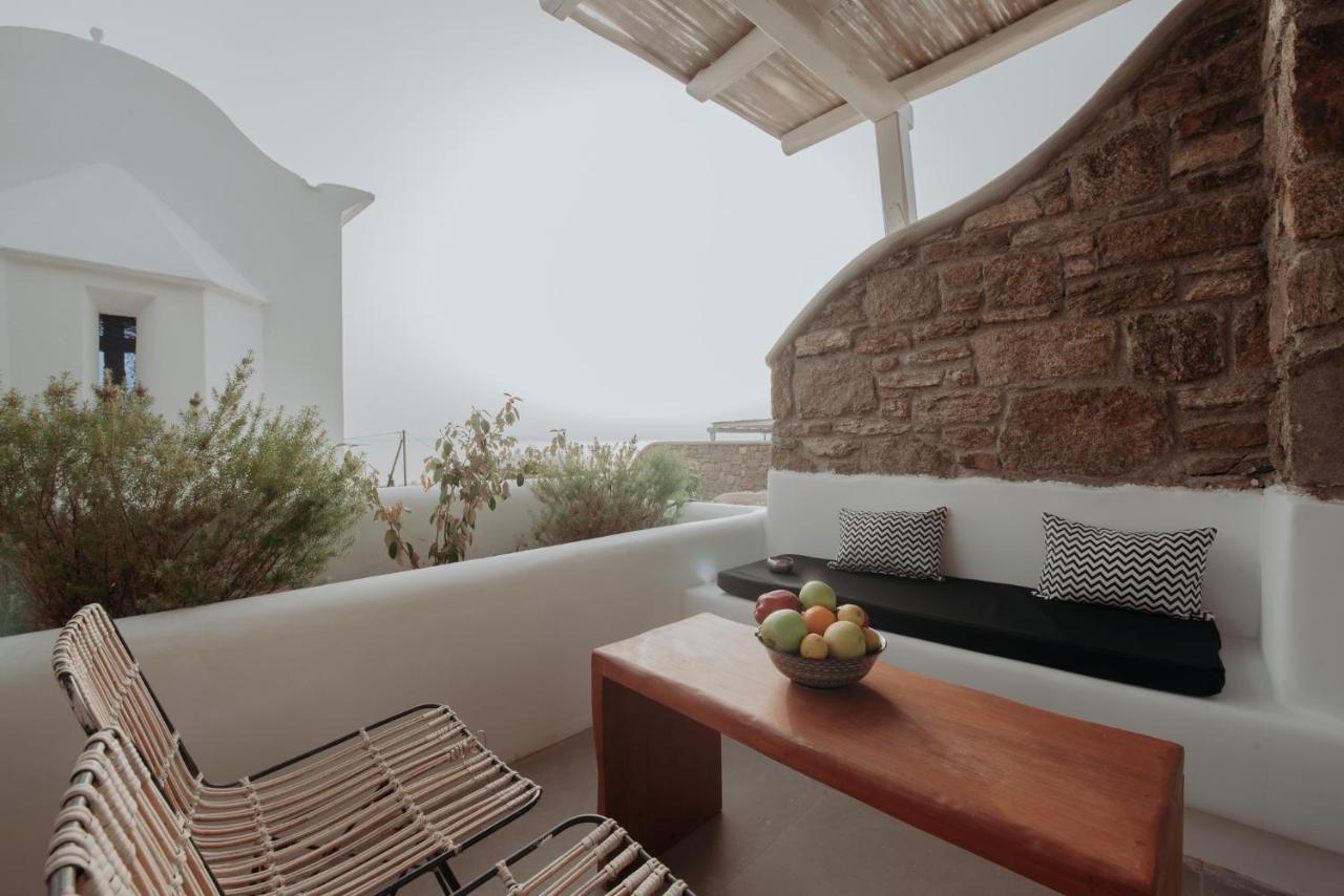 Adel Private Suites Mykonos Town Bagian luar foto