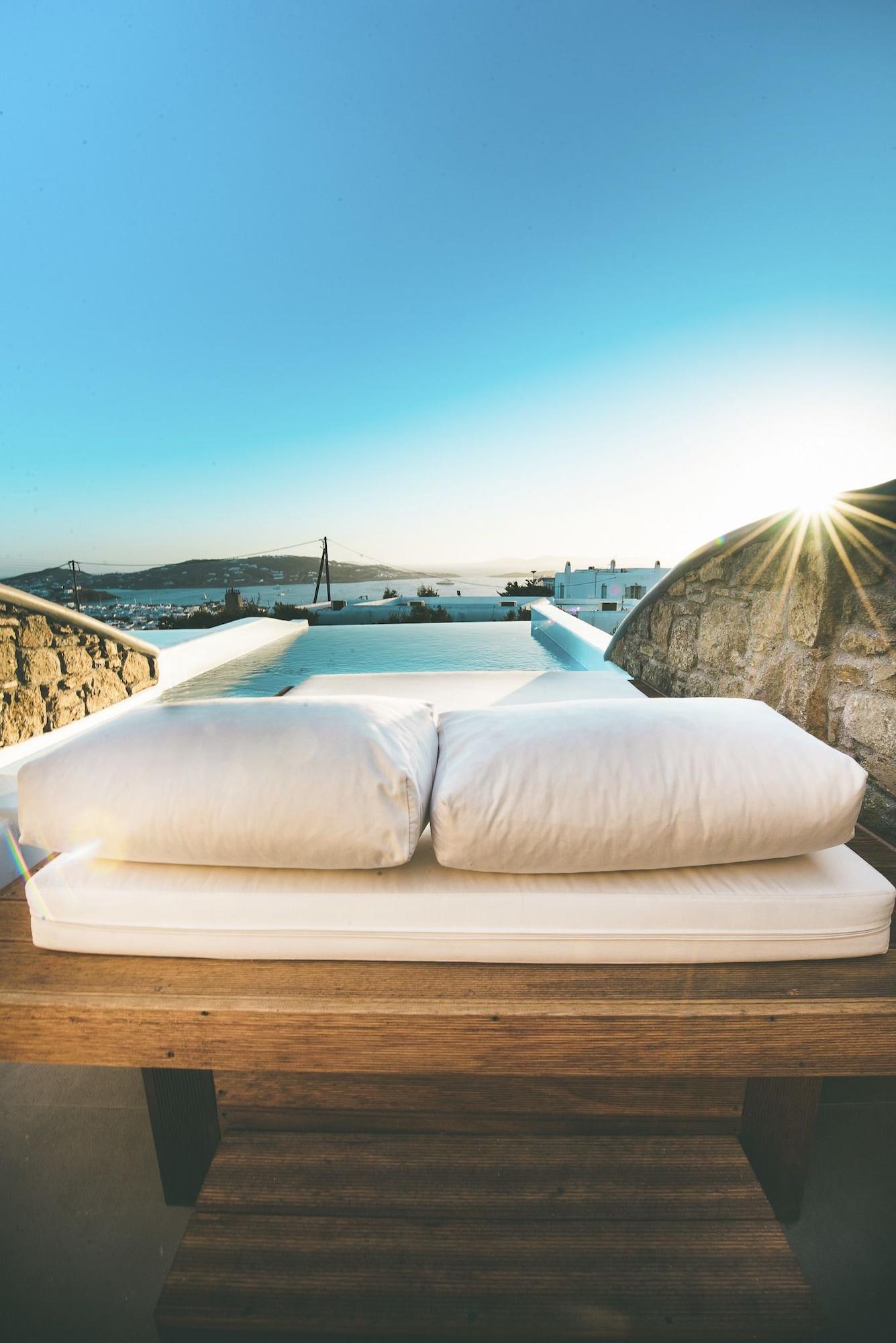 Adel Private Suites Mykonos Town Bagian luar foto
