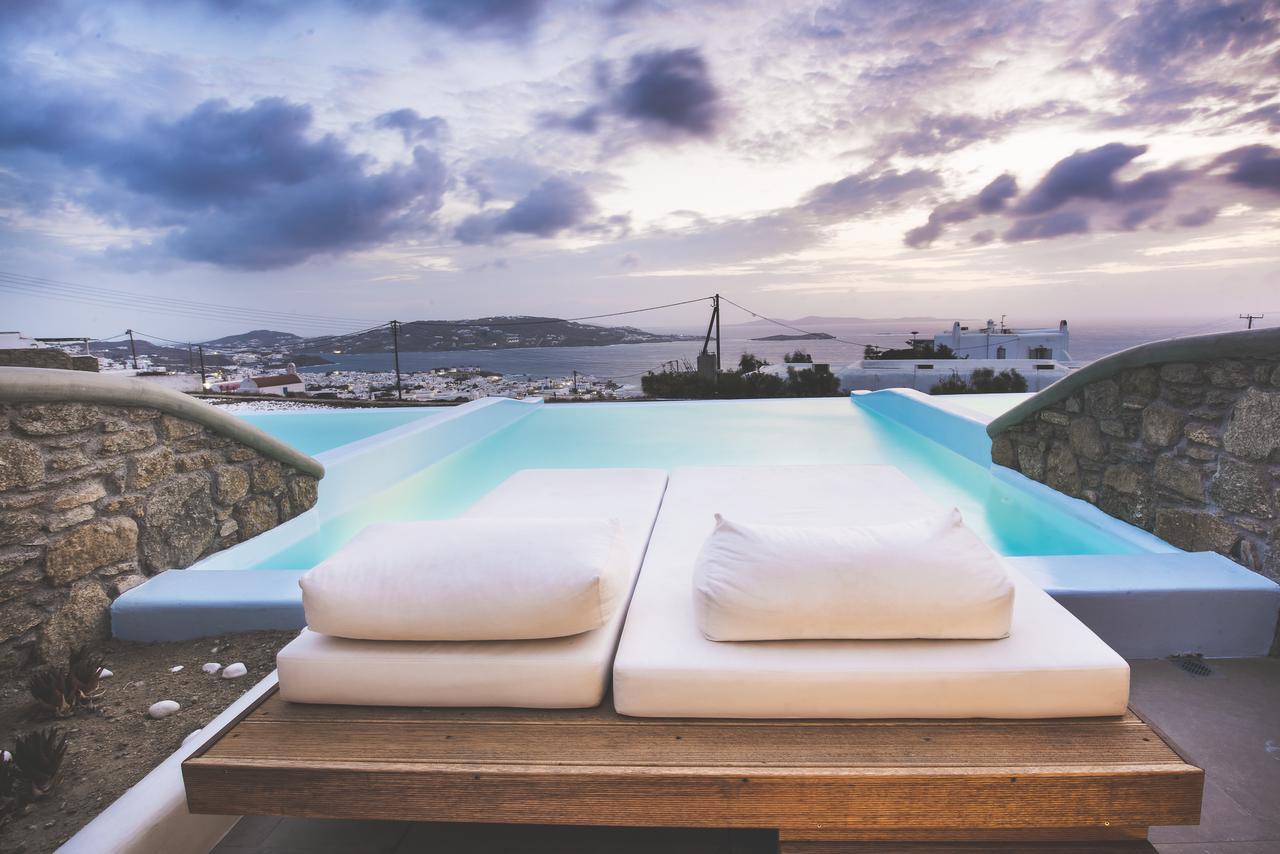 Adel Private Suites Mykonos Town Bagian luar foto