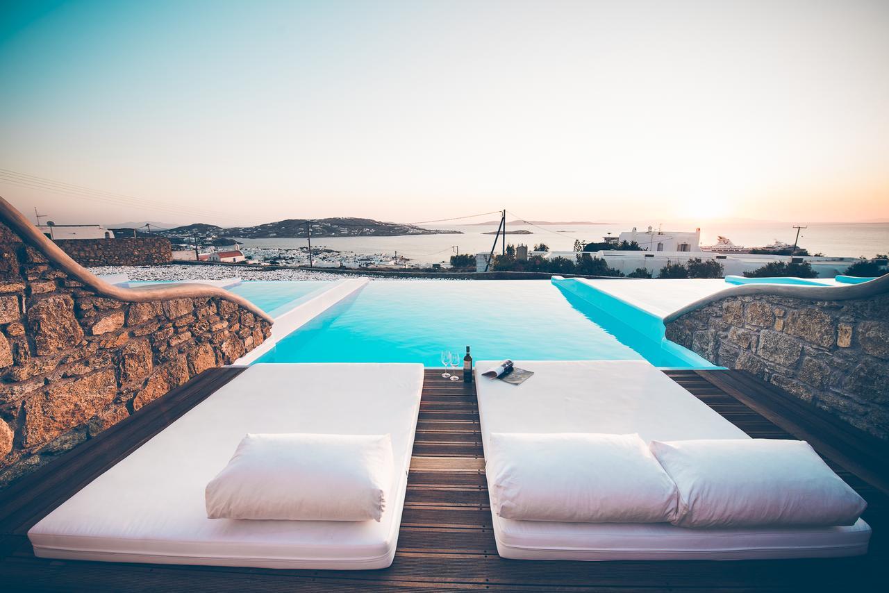 Adel Private Suites Mykonos Town Bagian luar foto