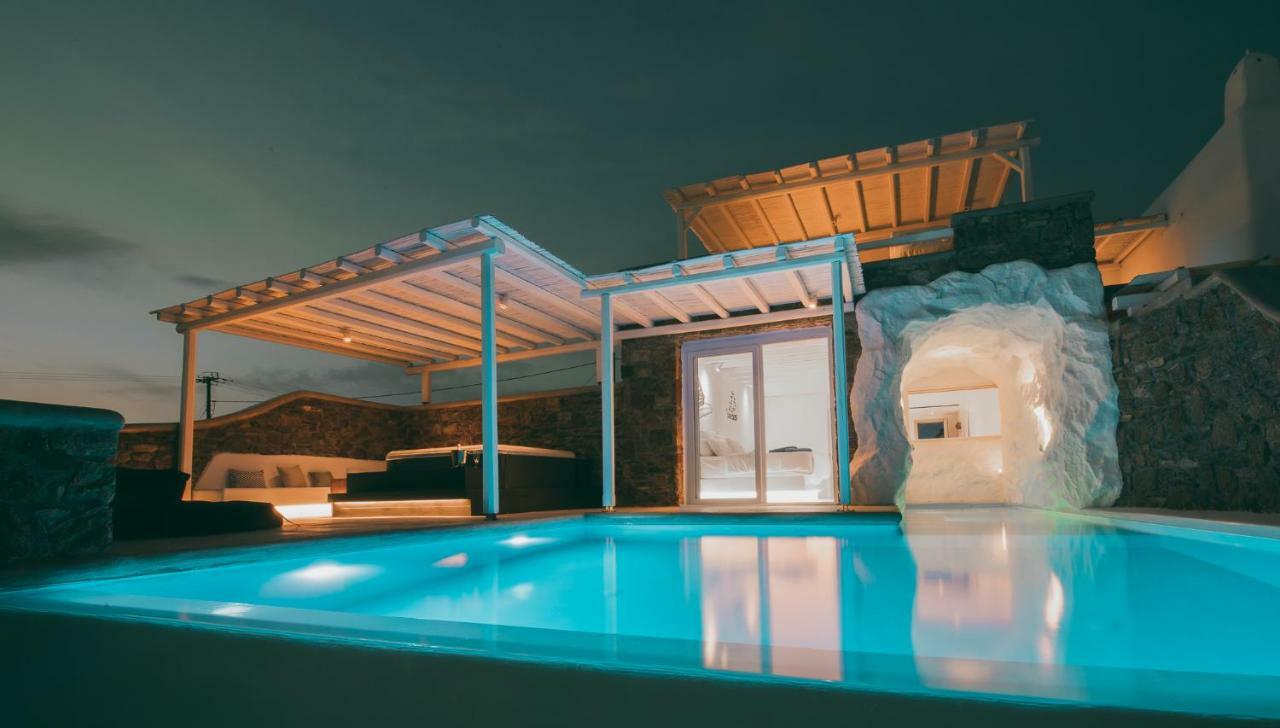 Adel Private Suites Mykonos Town Bagian luar foto
