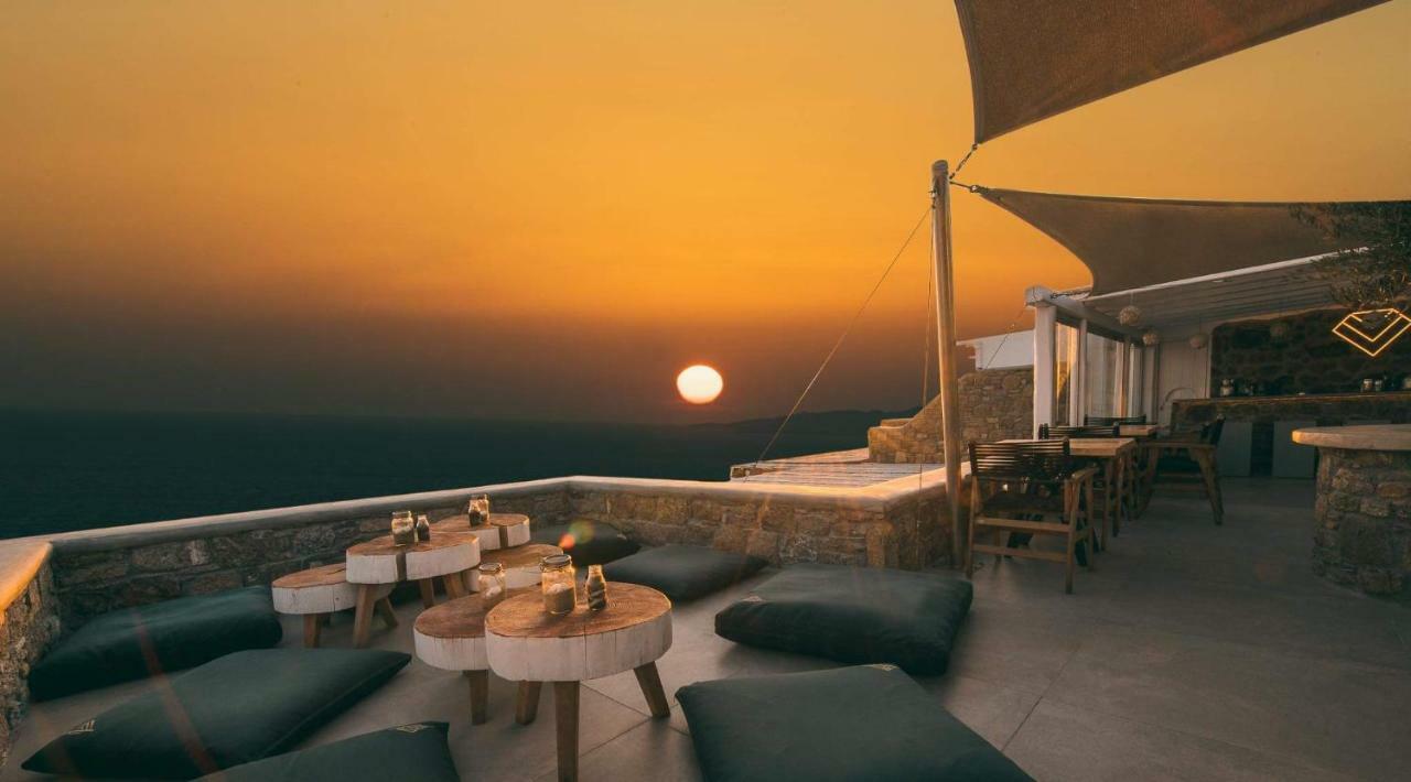Adel Private Suites Mykonos Town Bagian luar foto